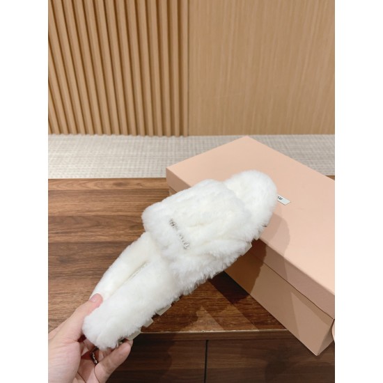 MiuMiu Slippers