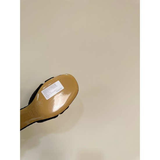 Fendi Slippers and sandals