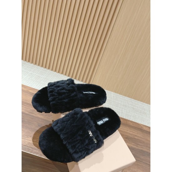 MiuMiu Slippers