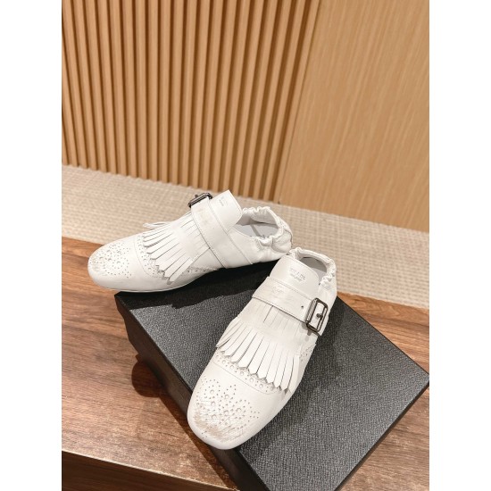 Prada Slippers and mules