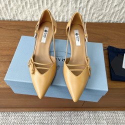 Prada Pumps and ballerinas
