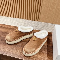 Prada Slippers and mules
