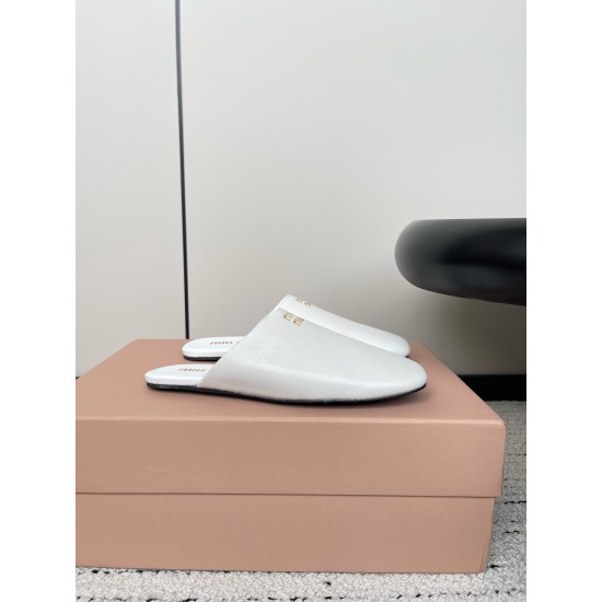 MiuMiu Slippers