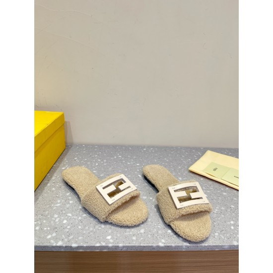 Fendi Slippers and sandals