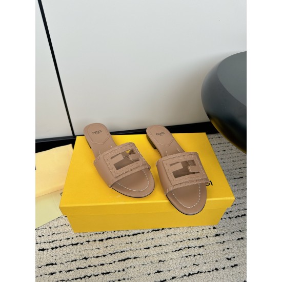 Fendi Slippers and sandals