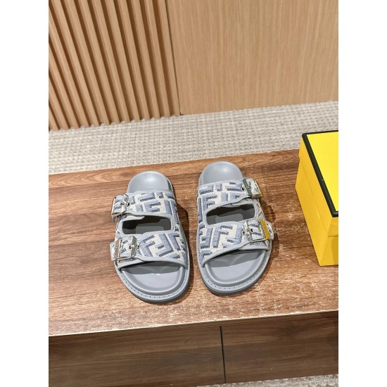 Fendi Slippers and sandals