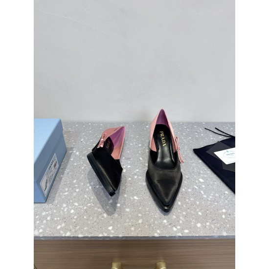 Prada Pumps and ballerinas