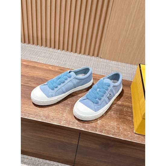 Fendi Sneakers