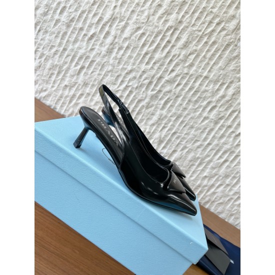 Prada Pumps and ballerinas