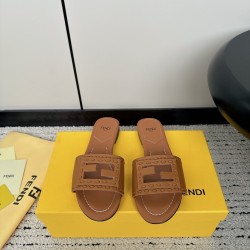 Fendi Slippers and sandals