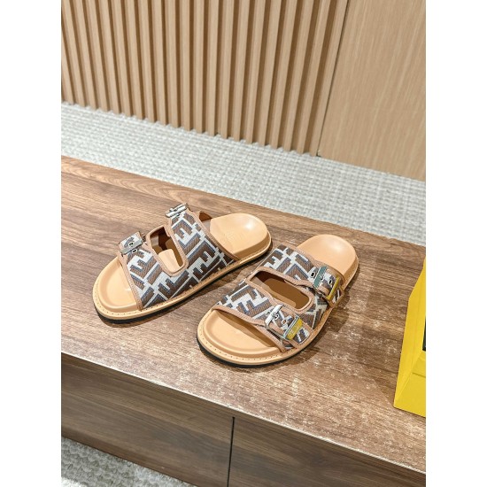 Fendi Slippers and sandals