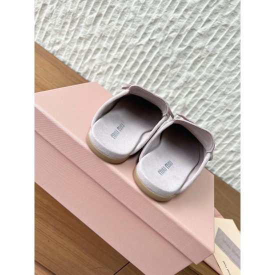 MiuMiu Slippers