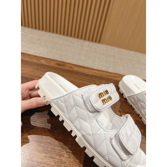 MiuMiu Slippers