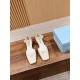 Prada Pumps and ballerinas