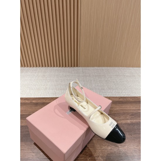 MiuMiu Sandals