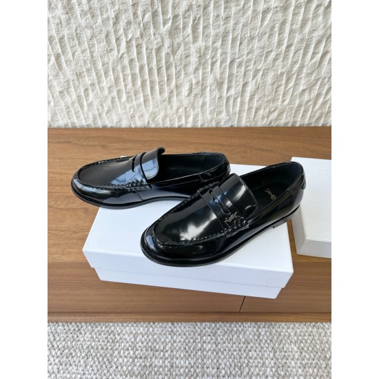 YSL Flats