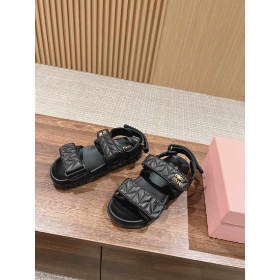 MiuMiu Sandals