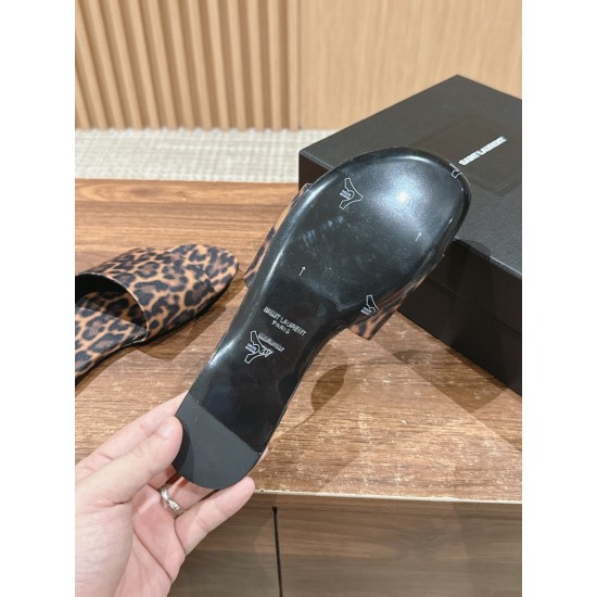 YSL Flats