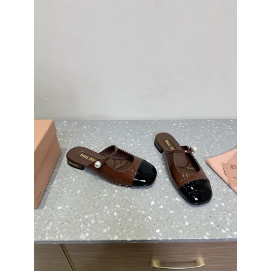 MiuMiu Slippers