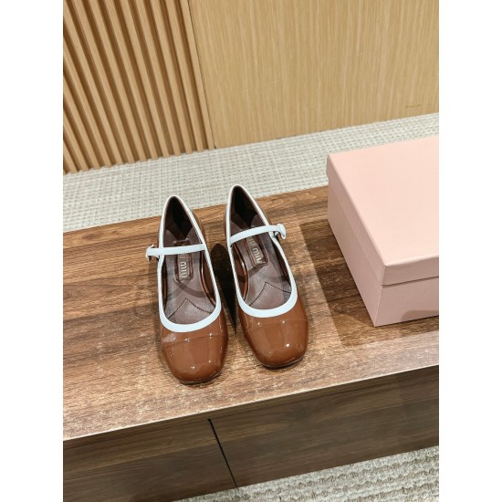 MiuMiu Sandals