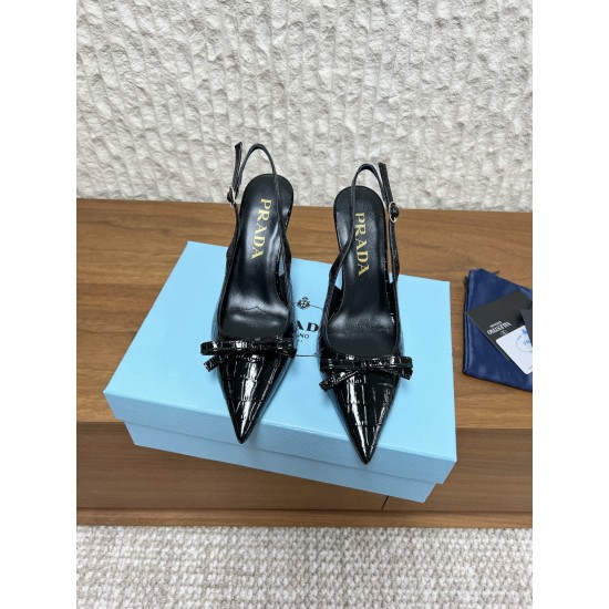 Prada Pumps and ballerinas