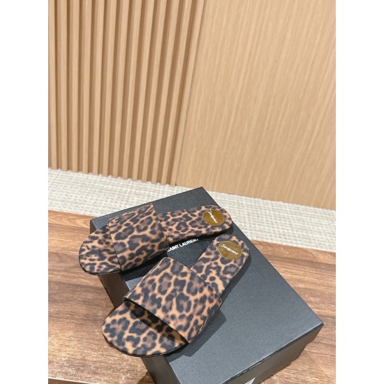 YSL Flats