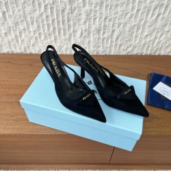Prada Pumps and ballerinas