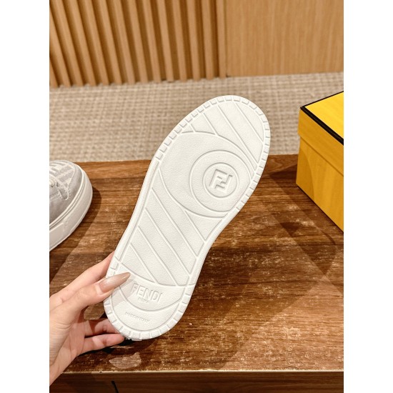 Fendi Sneakers