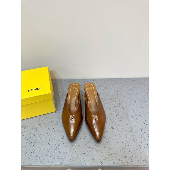 Fendi Slippers and sandals