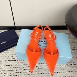 Prada Pumps and ballerinas