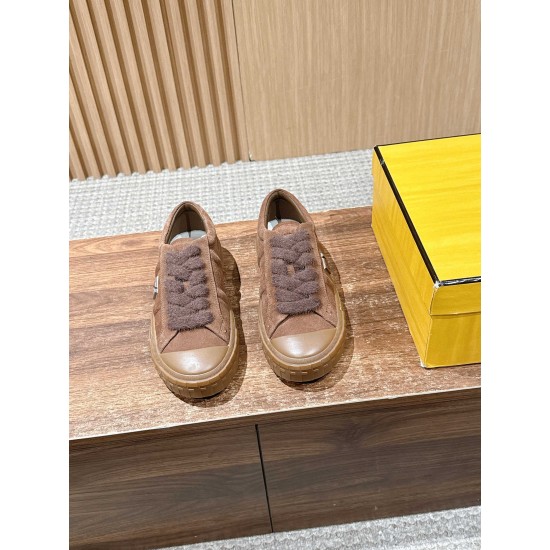 Fendi Sneakers