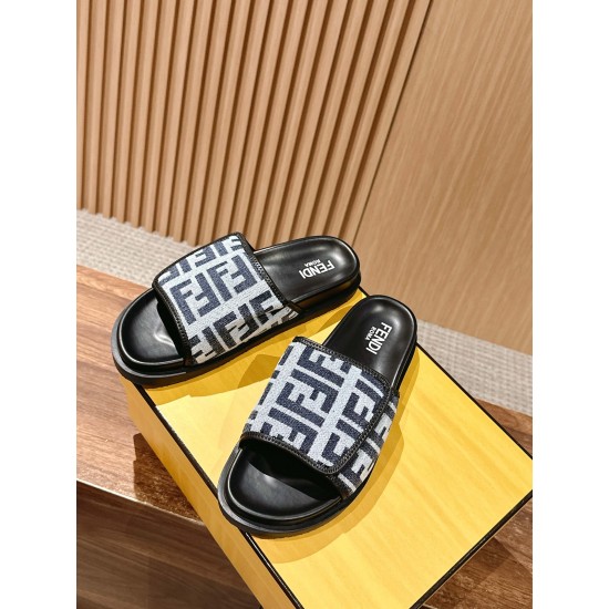 Fendi Slippers and sandals