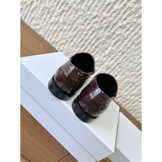 YSL Flats