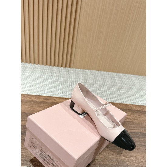 MiuMiu Sandals