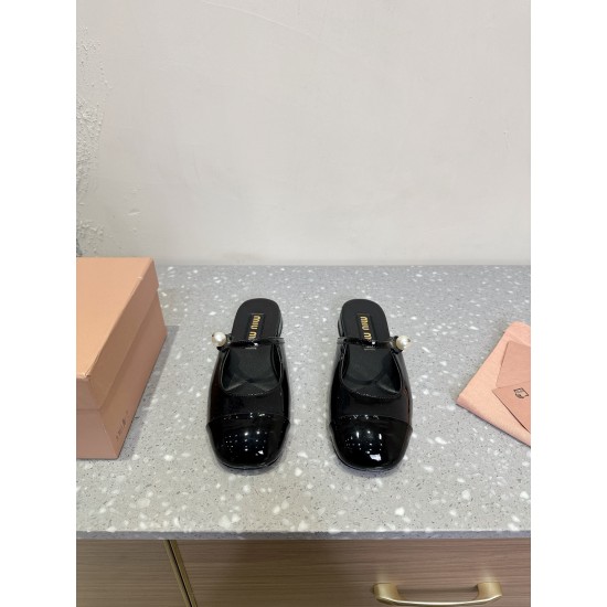 MiuMiu Slippers