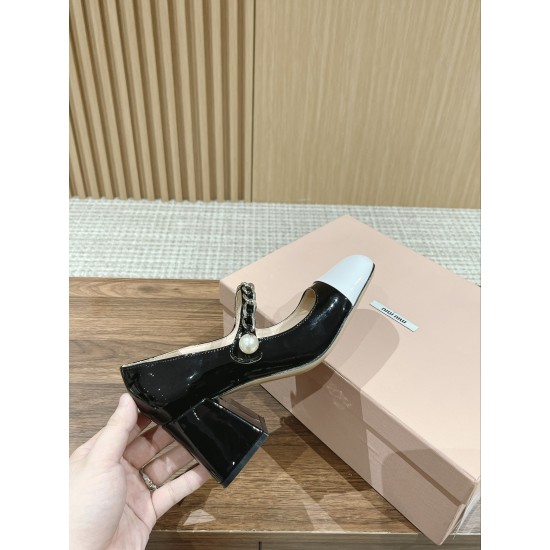 MiuMiu Sandals
