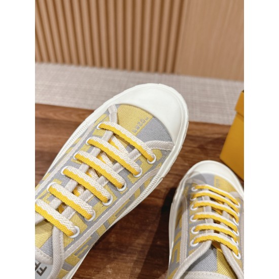 Fendi Sneakers