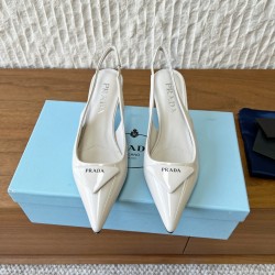 Prada Pumps and ballerinas