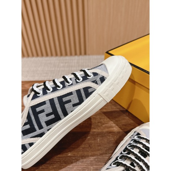 Fendi Sneakers