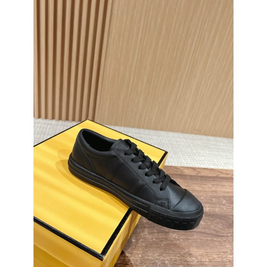 Fendi Sneakers