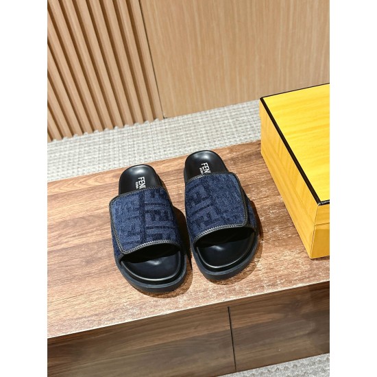 Fendi Slippers and sandals