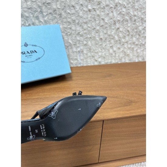 Prada Pumps and ballerinas