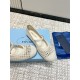 Prada Pumps and ballerinas