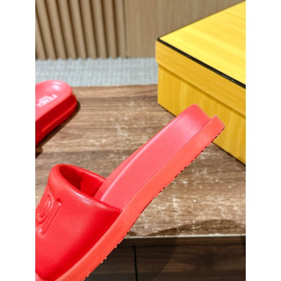 Fendi Slippers and sandals