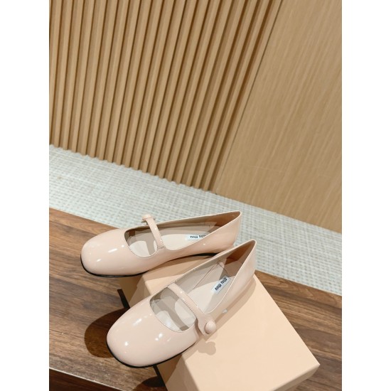 MiuMiu Sandals