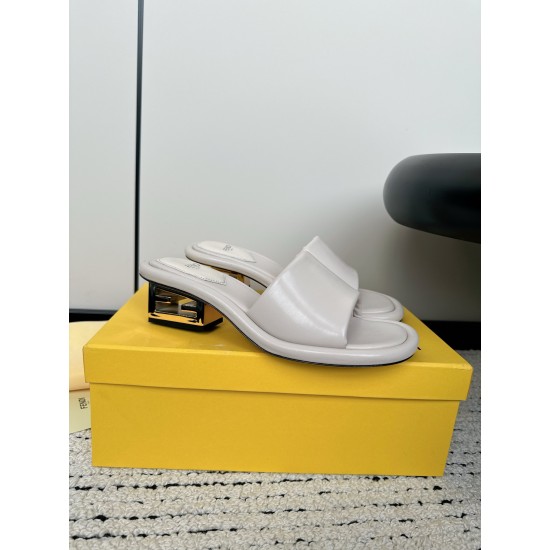 Fendi Slippers and sandals