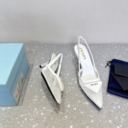 Prada Pumps and ballerinas