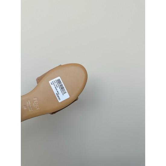 Fendi Slippers and sandals
