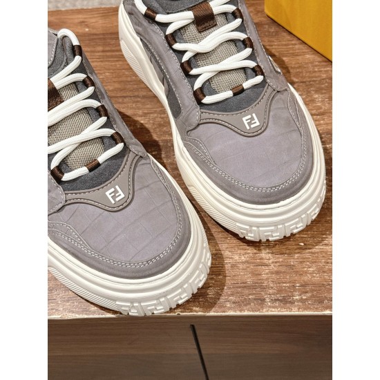 Fendi Sneakers