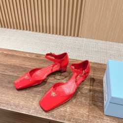 Prada Pumps and ballerinas